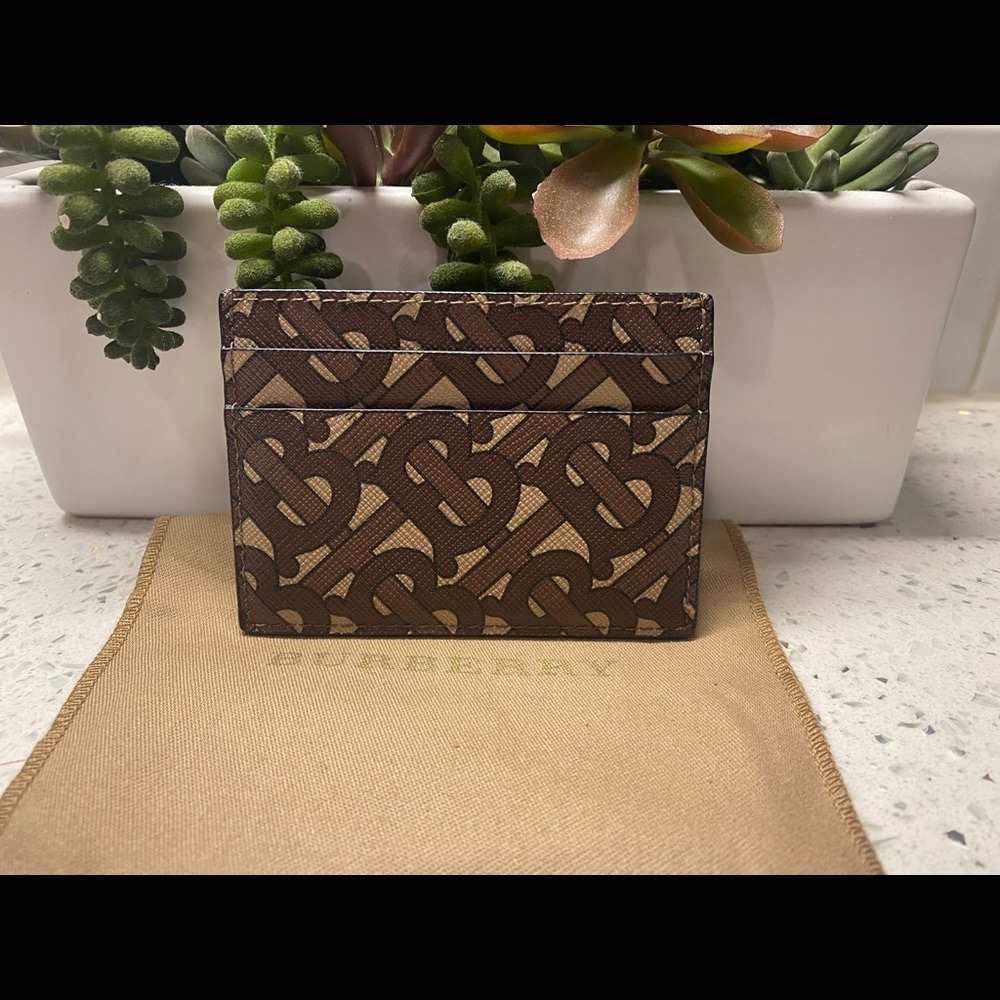 Burberry wallet